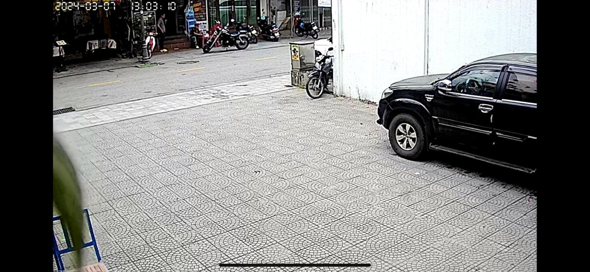 Dong Loi Hotel Hue Exteriör bild