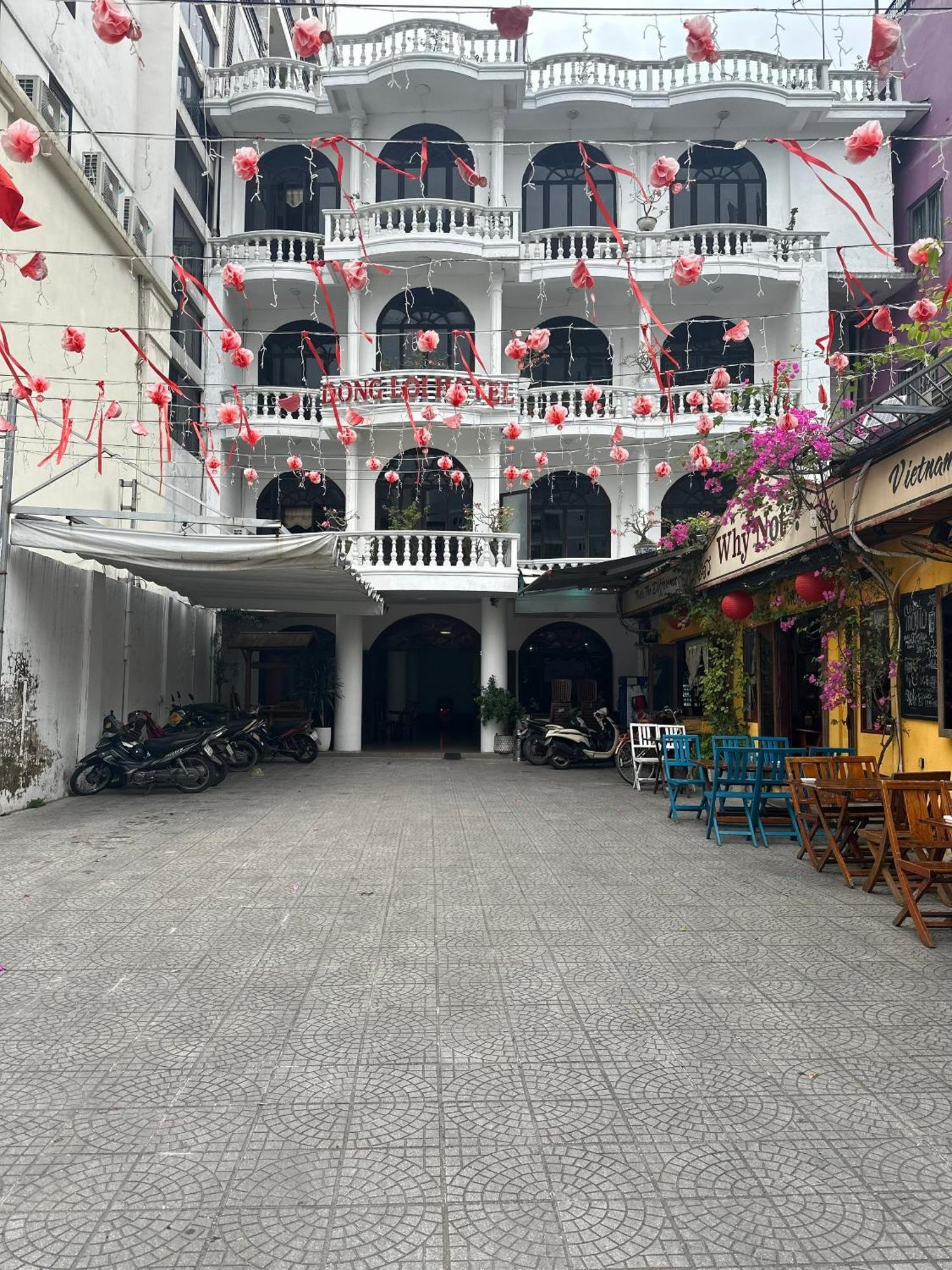 Dong Loi Hotel Hue Exteriör bild