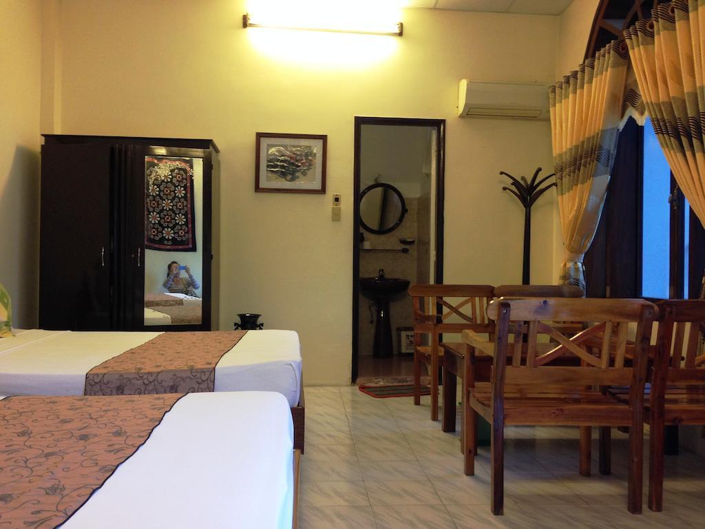 Dong Loi Hotel Hue Exteriör bild