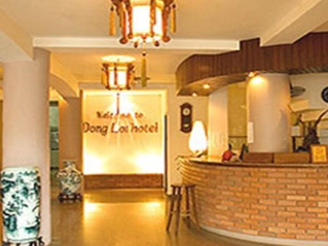 Dong Loi Hotel Hue Exteriör bild